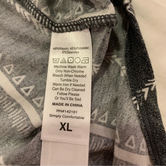 NWT LuLaRoe Iris - XL - Picture 3 of 3